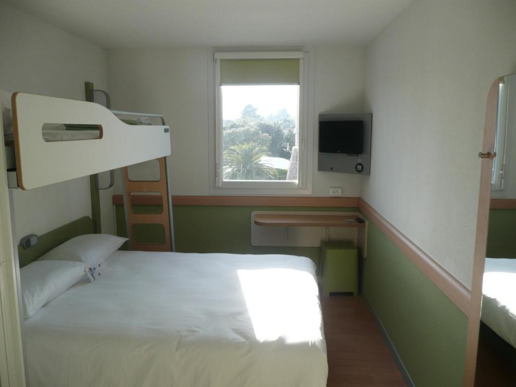 Ibis Budget Ajaccio Room photo